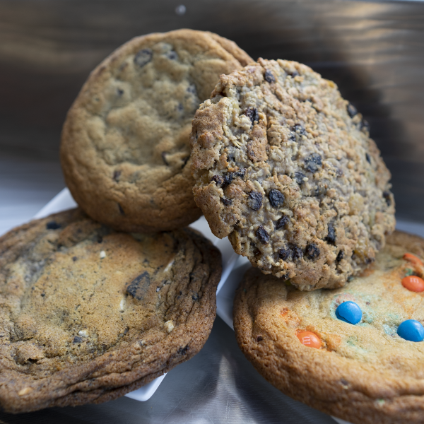 OATMEAL RAISIN COOKIE Fashion