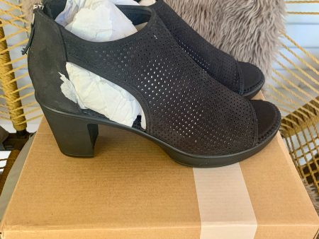 Steven Natural Comfort Edan Perforated Leather Bootie, Size 10 Hot on Sale