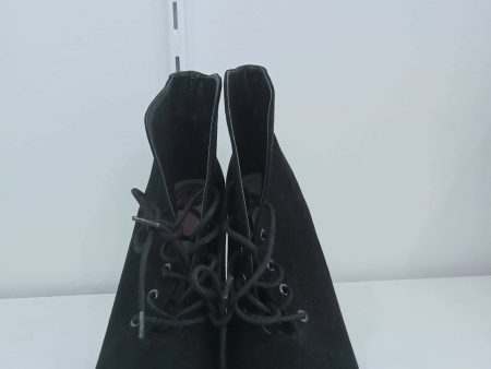 Black high heels size 7 Hot on Sale