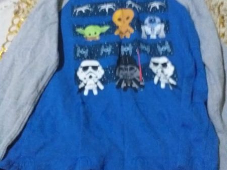 ukay  kids longsleeve  starwars size 5t For Sale